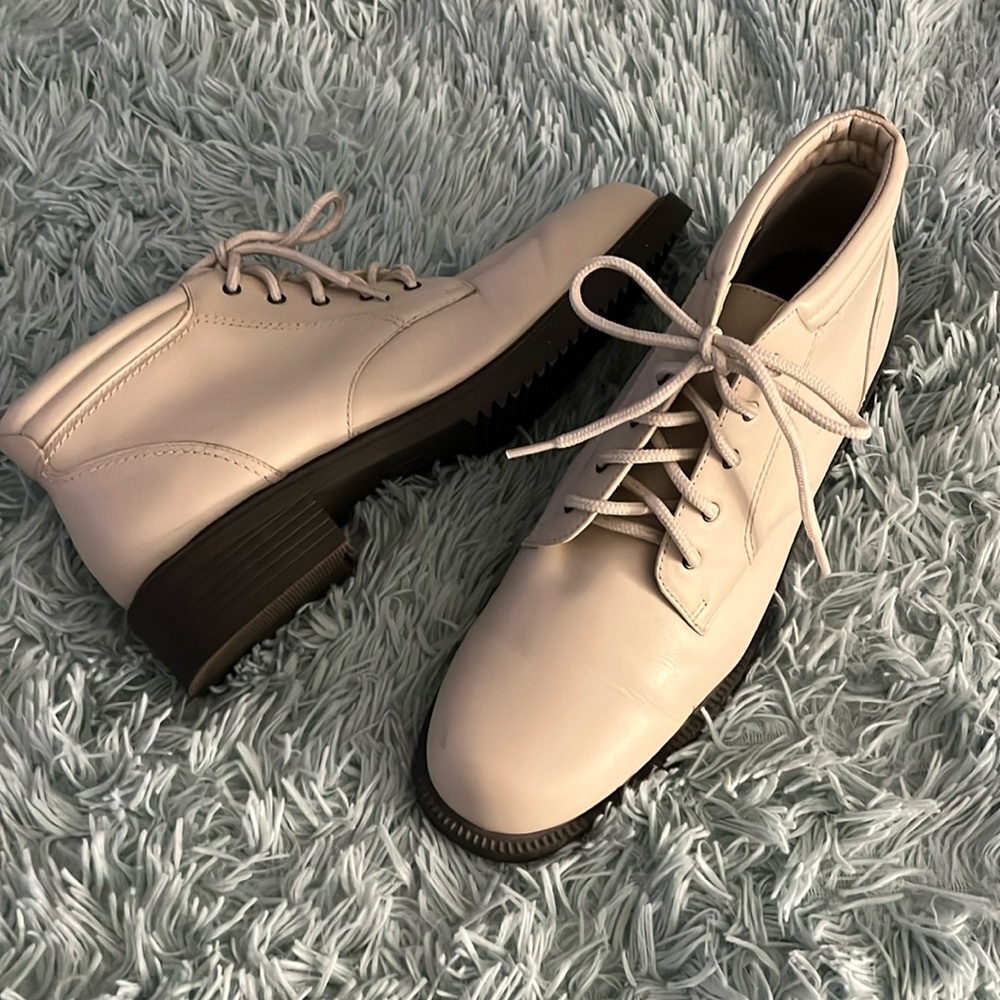 DANEXX NEW OFF WHITE/ BONE LEATHER ANKLE BOOTS/ BOOTIES SIZE 8 1/2